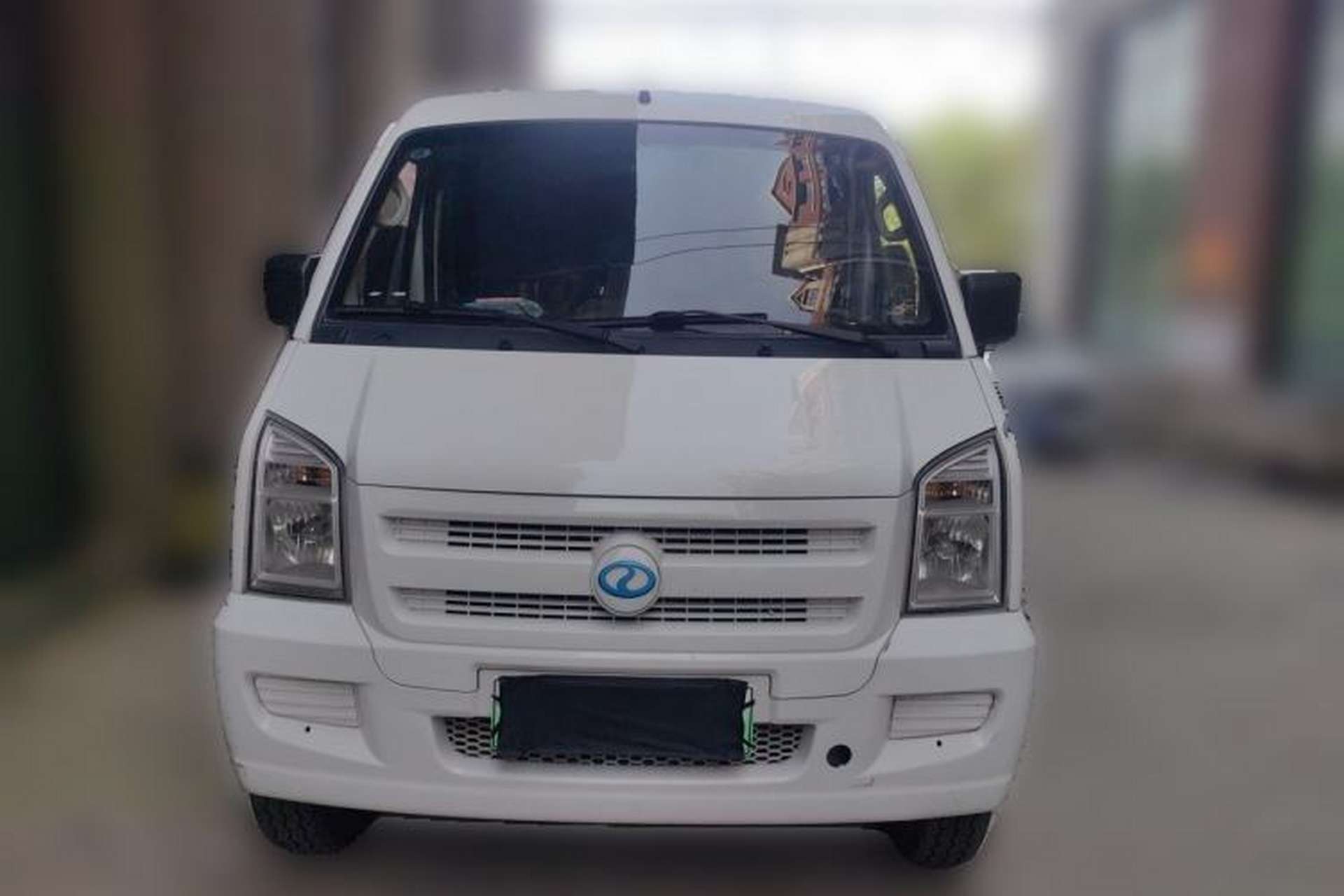 Used Ruichi EC35 2022 EC35 II Standard Edition 39.42 kWh Front