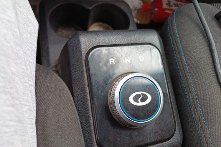 Used Ruichi EC35 2022 EC35 II Standard Edition 38.64 kWh Gear Lever