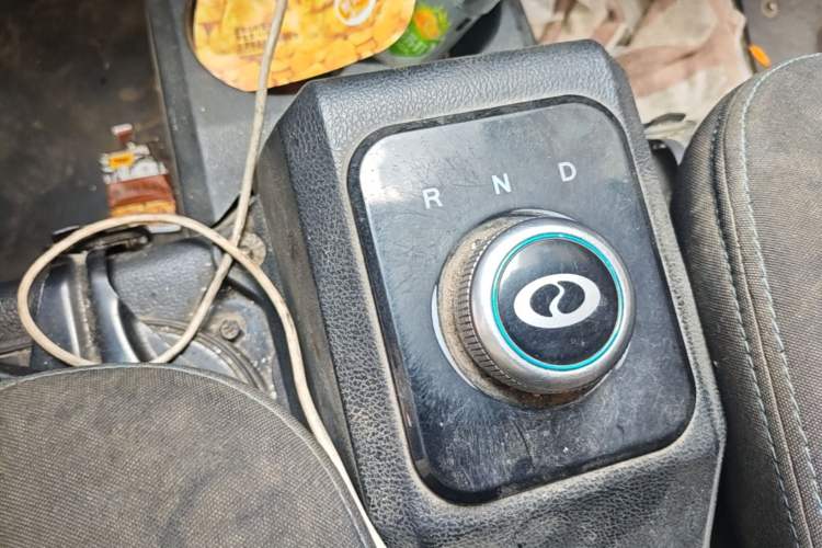 Used Ruichi EC35 2022 EC35 II Standard Edition 38.64 kWh Gear Lever
