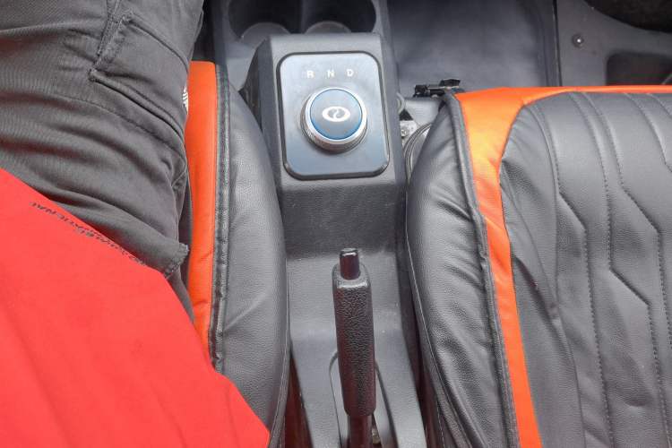 Used Ruichi EC35 2022 EC35 II Standard Edition 39.42 kWh Gear Lever