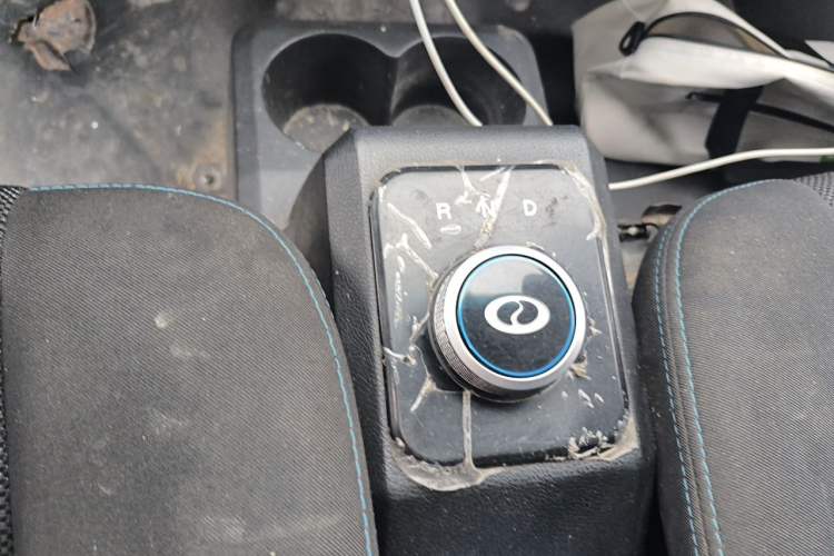 Used Ruichi EC35 2022 EC35 II Standard Edition 39.42 kWh Gear Lever