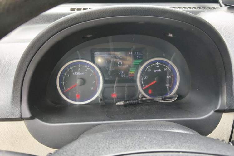 Used Ruichi EC35 2022 EC35 II Creative Edition 36.288 kWh Instrument Cluster