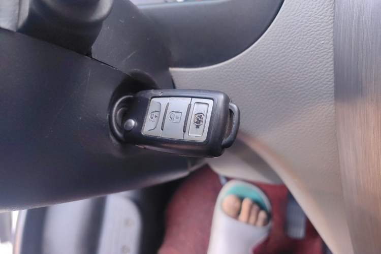 Used Ruichi EC35 2022 EC35 II Standard Edition 38.64 kWh Interior 1