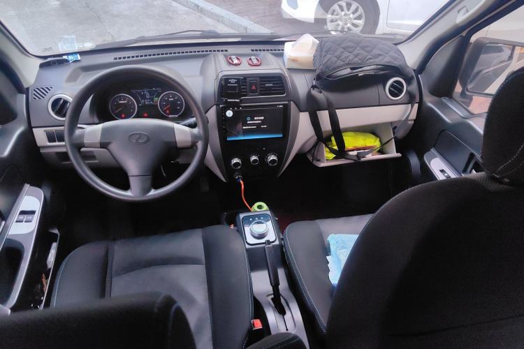 Used Ruichi EC35 2022 EC35 II Standard Edition 38.64 kWh Interior 2