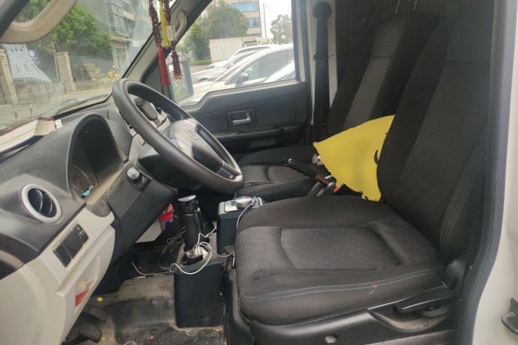 Used Ruichi EC35 2022 EC35 II Standard Edition 38.64 kWh Left Front Seat