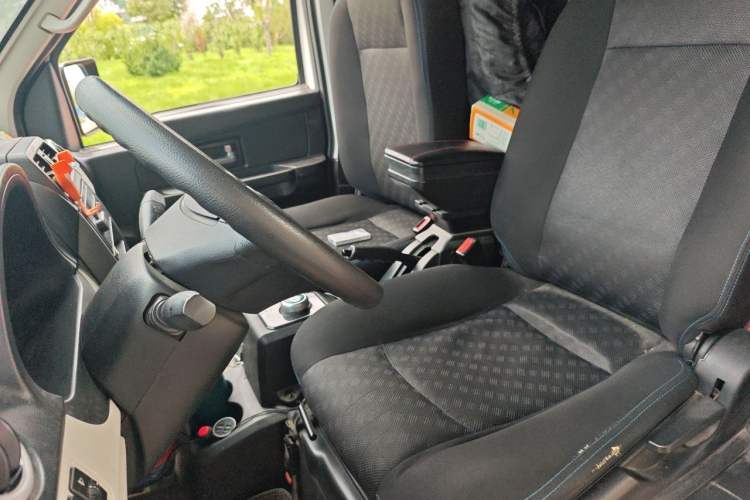 Used Ruichi EC35 2022 EC35 II Standard Edition 38.64 kWh Left Front Seat