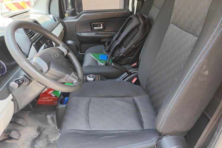 Used Ruichi EC35 2022 EC35 II Standard Edition 39.42 kWh Left Front Seat