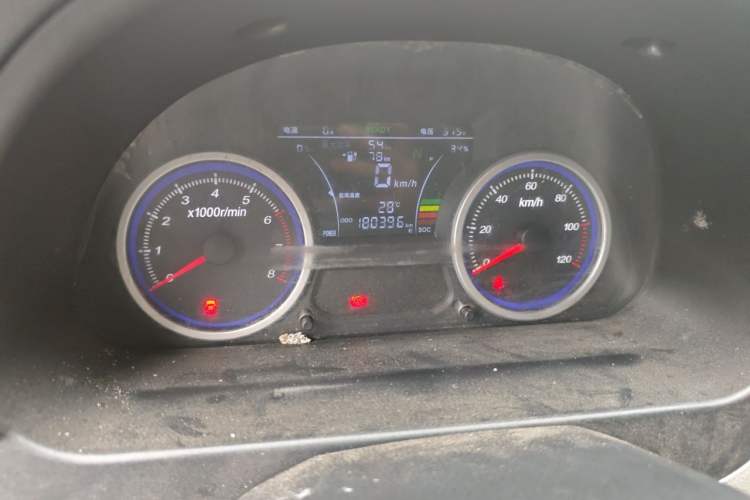 Used Ruichi EC35 2022 EC35 II Standard Edition 38.64 kWh Odometer Close Up