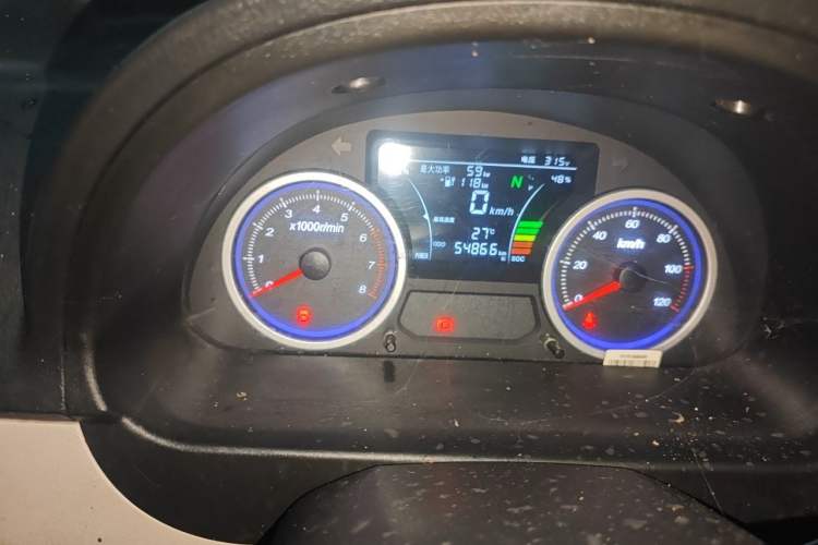 Used Ruichi EC35 2022 EC35 II Standard Edition 39.42 kWh Odometer Close Up