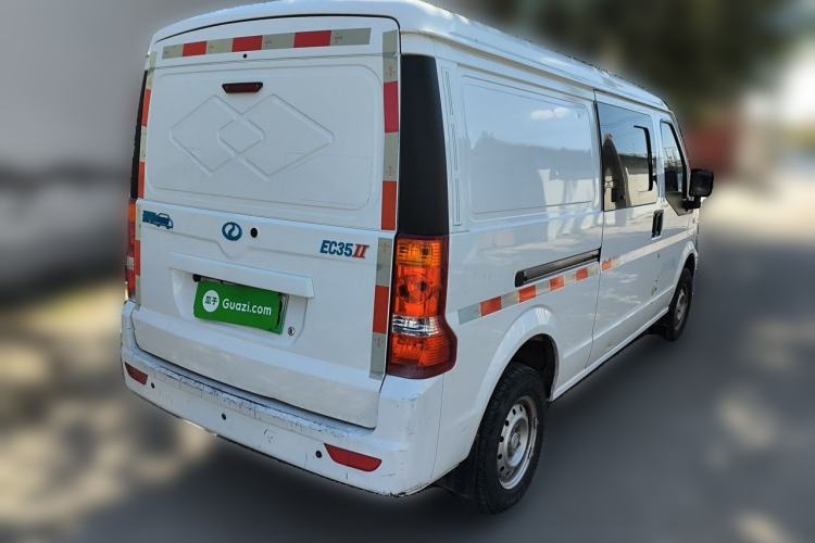 Used Ruichi EC35 2022 EC35 II Standard Edition 38.7 kWh Rear Right 45 Deg
