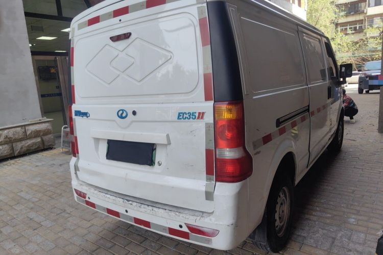 Used Ruichi EC35 2022 EC35 II Standard Edition 39.42 kWh Rear Right 45 Deg