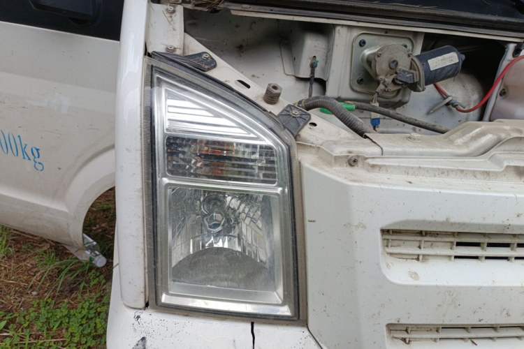 Used Ruichi EC35 2022 EC35 II Standard Edition 38.64 kWh Right Front Headlight