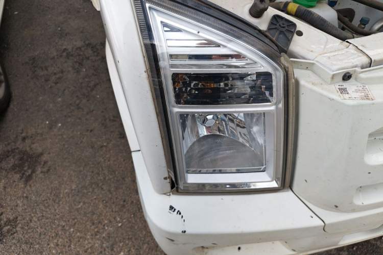 Used Ruichi EC35 2022 EC35 II Creative Edition 36.288 kWh Right Front Headlight