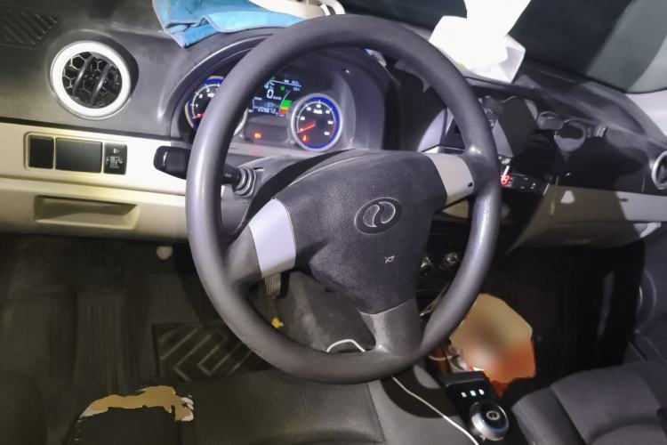 Used Ruichi EC35 2022 EC35 II Creative Edition 36.288 kWh Steering Wheel