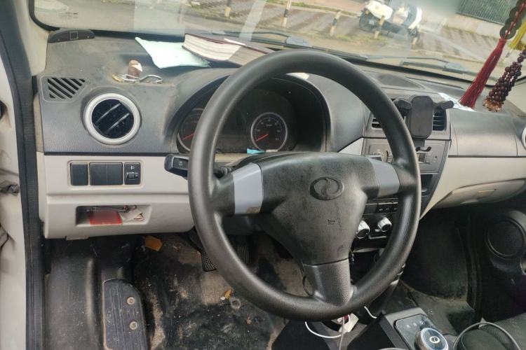 Used Ruichi EC35 2022 EC35 II Standard Edition 38.64 kWh Steering Wheel