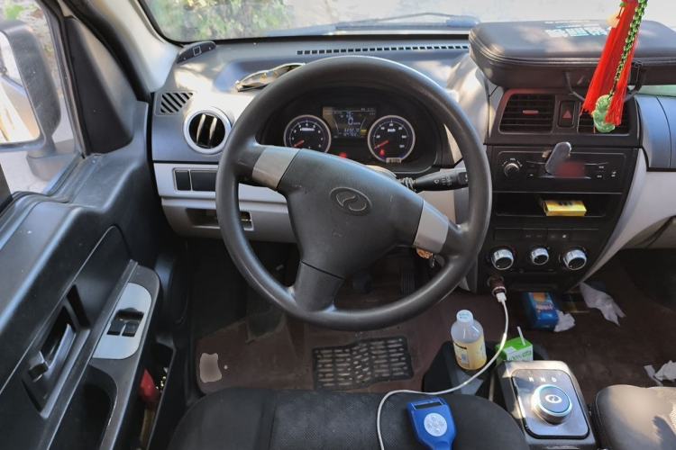 Used Ruichi EC35 2022 EC35 II Standard Edition 38.7 kWh Steering Wheel