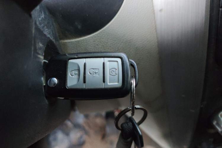 Used Ruichi EC35 2022 EC35 II Custom Edition 31.25 kWh Vehicle Key