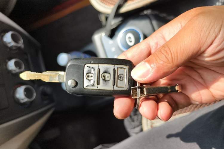 Used Ruichi EC35 2022 EC35 II Custom Edition 31.25 kWh Vehicle Key