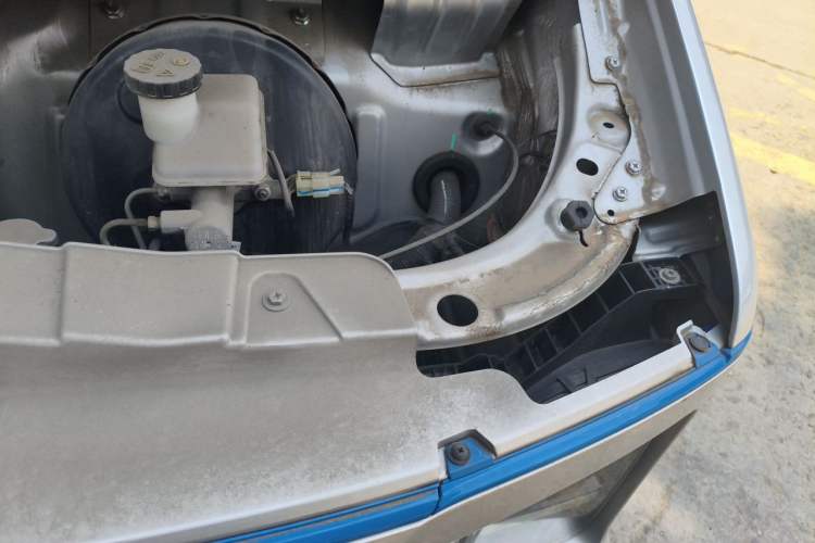 Used Ruichi EC35 2023 EC35V Standard Edition 38.64 kWh Engine Bay Left