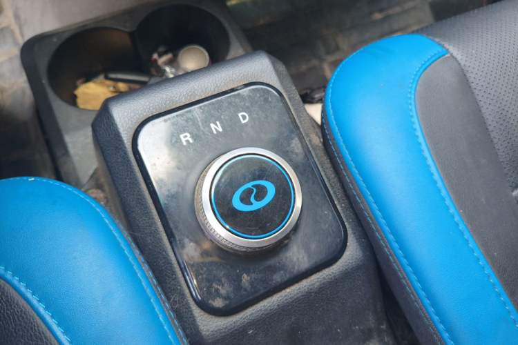 Used Ruichi EC35 2023 EC35V Standard Edition 38.64 kWh Gear Lever