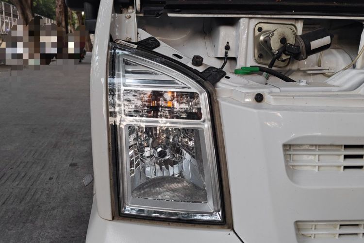 Used Ruichi EC35 2023 EC35II Standard Edition AVIC Right Front Headlight