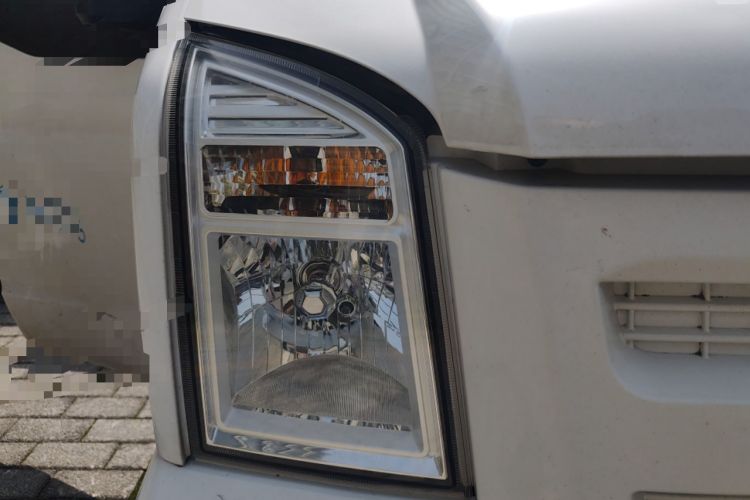 Used Ruichi EC35 2024 EC35II Pioneer II 38.64 kWh Right Front Headlight