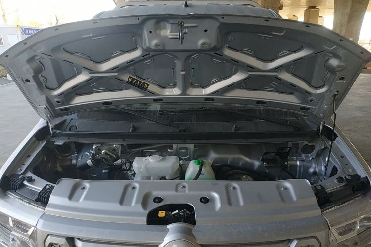 Used Ruichi EC71 2024 EC71L Cargo Pioneer I Model 41.85 kWh Engine Bay