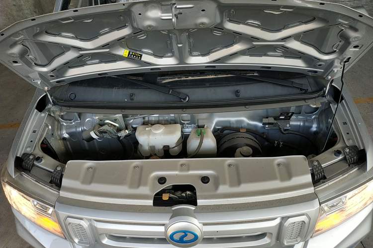 Used Ruichi EC71 2024 EC71L Cargo Pioneer I Model 41.85 kWh Engine Bay