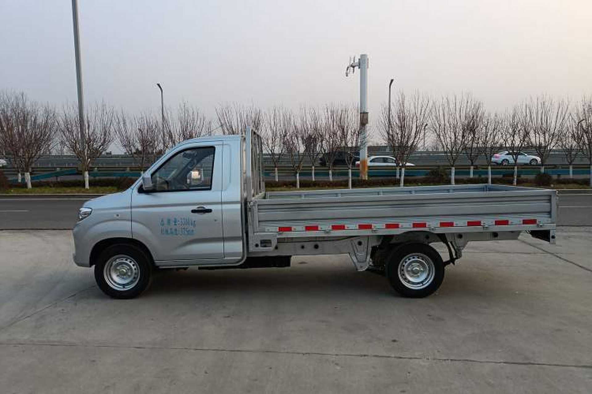 Used Ruichi EC71 2024 EC71L Cargo Pioneer I Model 41.85 kWh Exterior 3