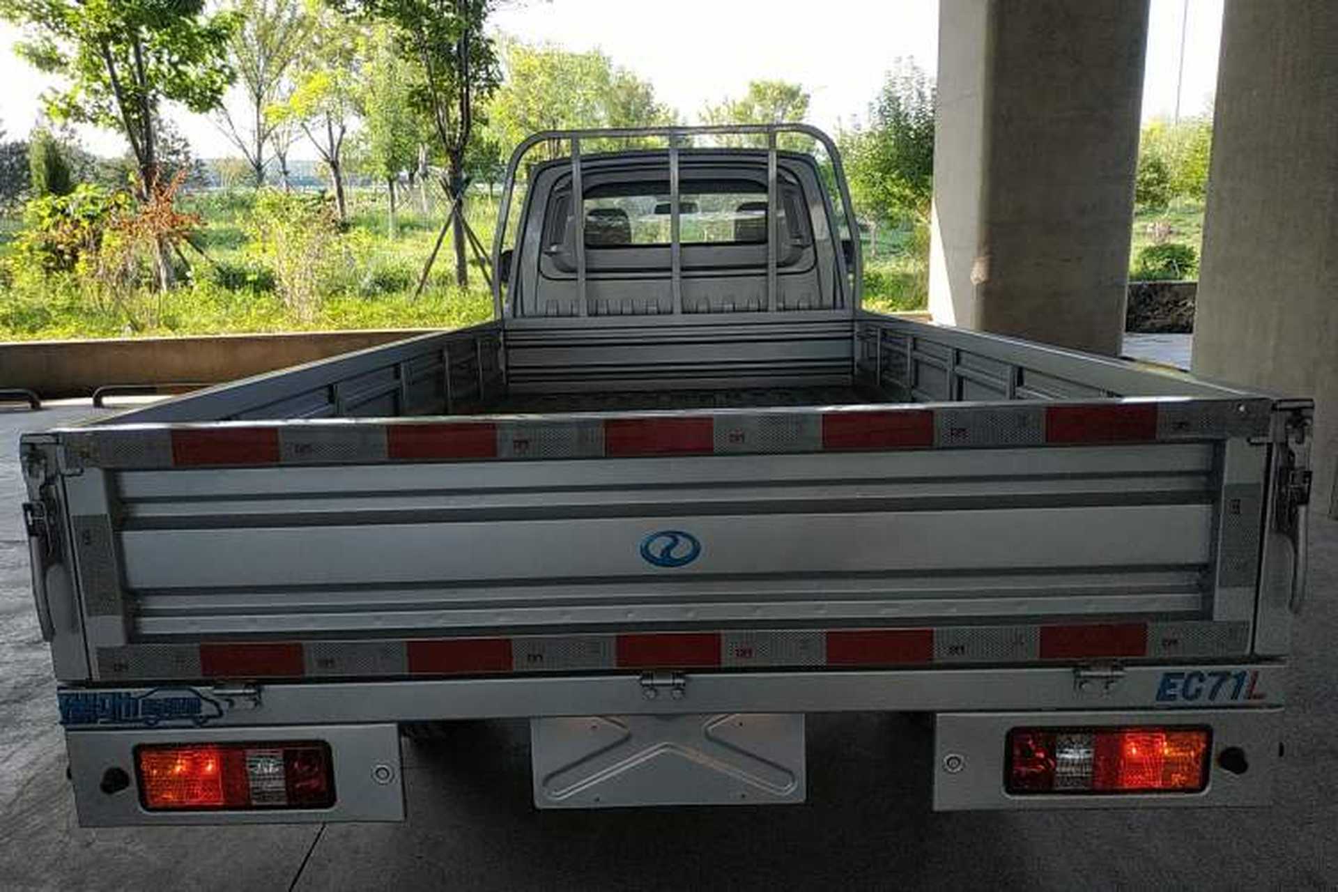 Used Ruichi EC71 2024 EC71L Cargo Pioneer I Model 41.85 kWh Exterior 4