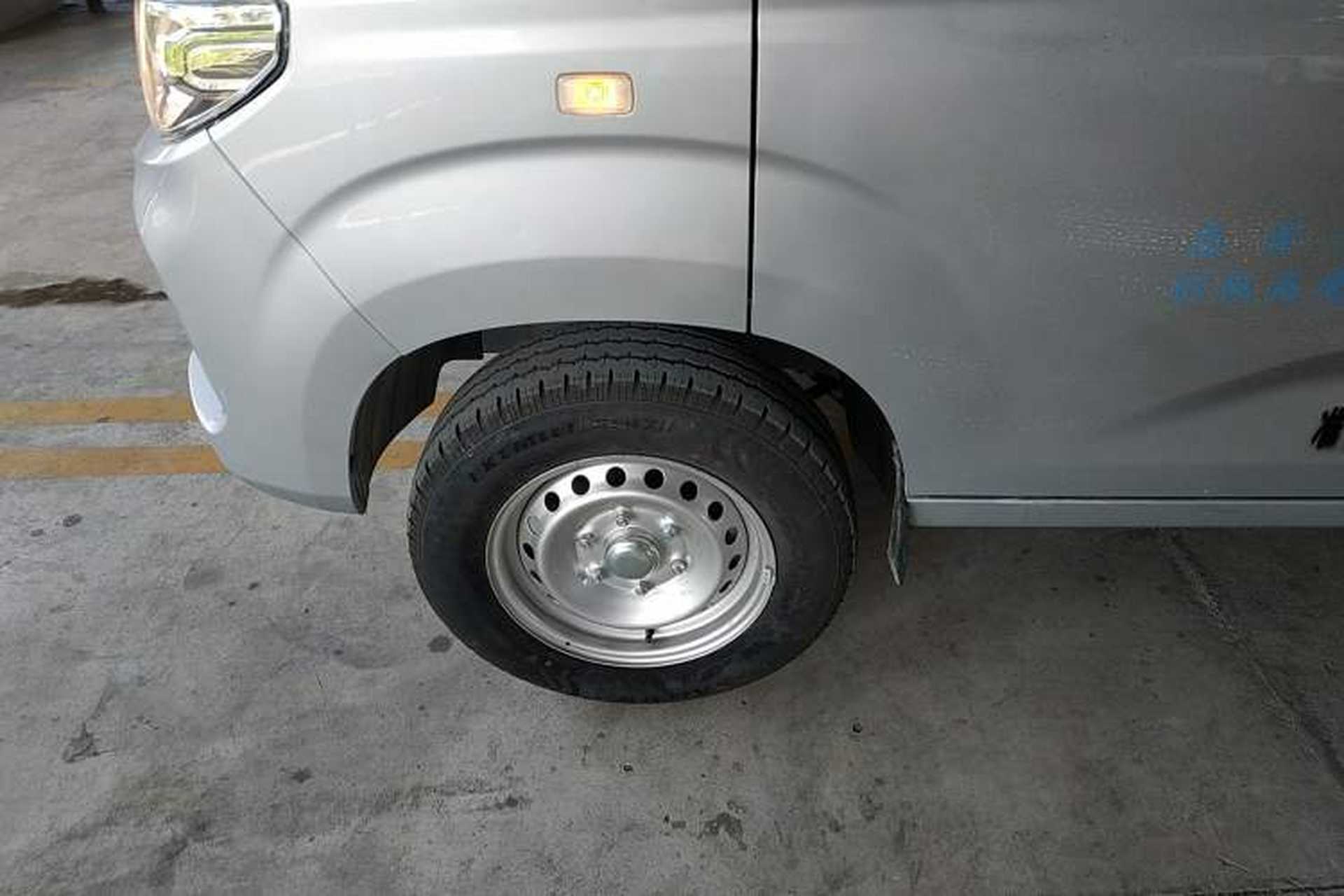 Used Ruichi EC71 2024 EC71L Cargo Pioneer I Model 41.85 kWh Exterior 7