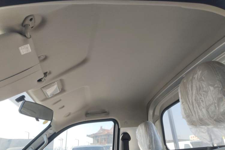 Used Ruichi EC71 2024 EC71L Cargo Pioneer I Model 41.85 kWh Headliner
