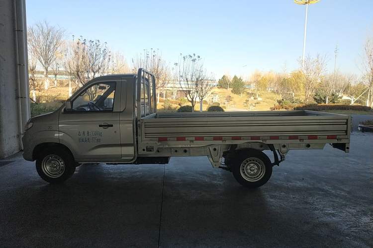 Used Ruichi EC71 2024 EC71L Cargo Pioneer I Model 41.85 kWh Interior 4