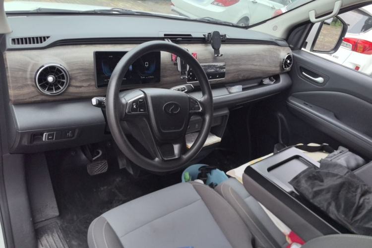 Used Ruichi EC75 2023 Pioneer Model I 41.85 kWh Center Console