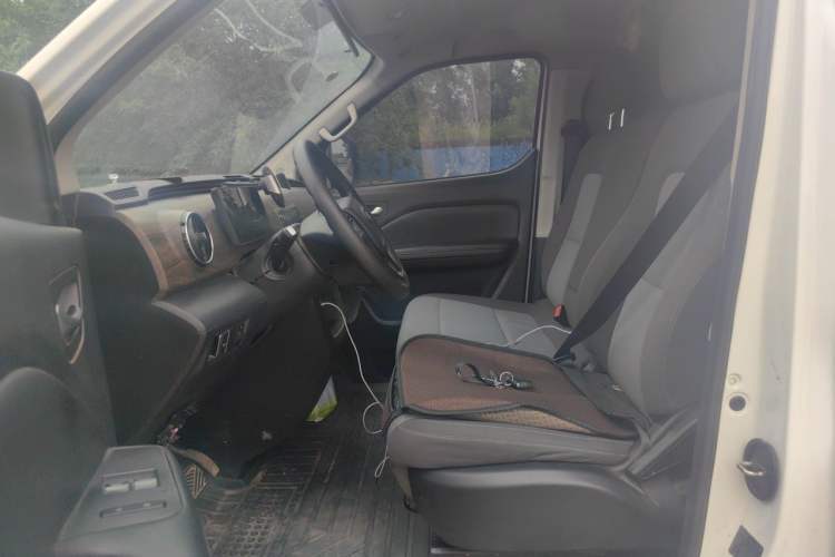 Used Ruichi EC75 2023 Pioneer Model I 41.85 kWh Driver Seat