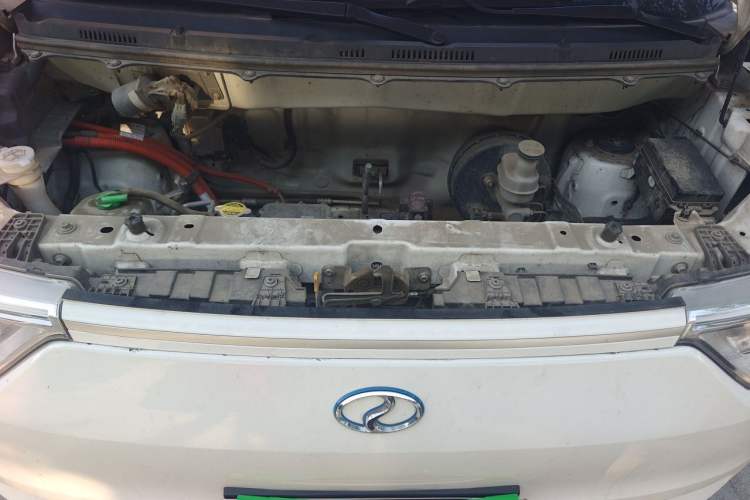 Used Ruichi EC75 2023 Pioneer Model I 41.85 kWh Engine Bay