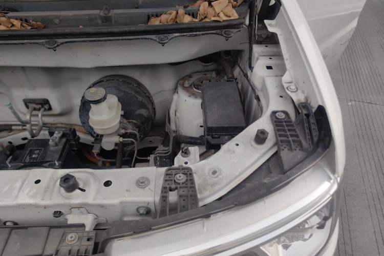 Used Ruichi EC75 2023 Pioneer Model I 41.85 kWh Engine Bay Left