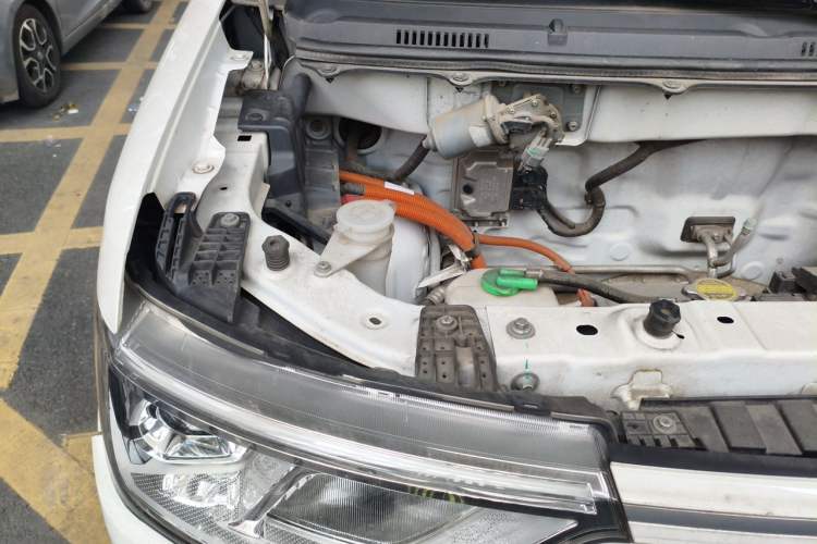 Used Ruichi EC75 2023 Pioneer Model I 41.85 kWh Engine Bay Right