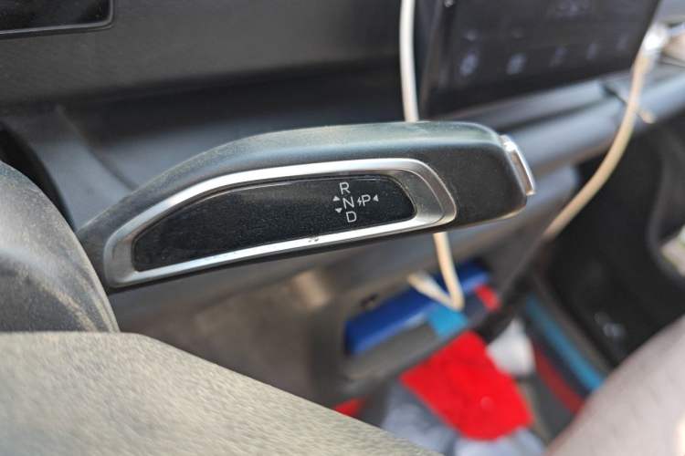 Used Ruichi EC75 2023 Pioneer II Model 41.86 kWh Gear Lever