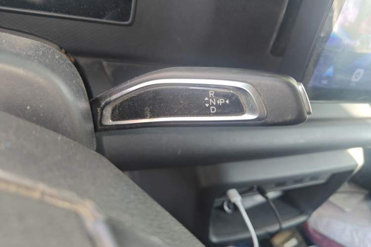 Used Ruichi EC75 2023 Pioneer II Model 41.86 kWh Gear Lever