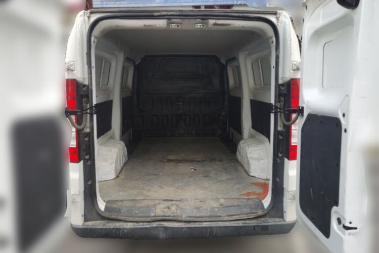 Used Ruichi EC75 2023 Pioneer Model I 41.85 kWh Trunk