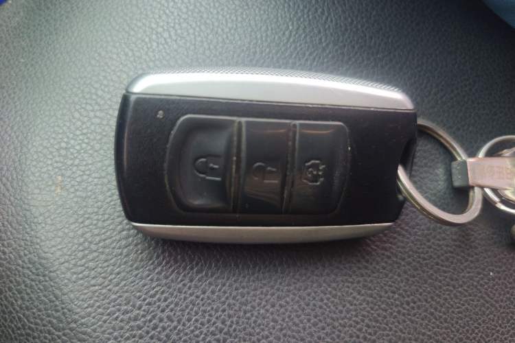 Used Ruichi EC75 2023 Pioneer Model I 41.85 kWh Vehicle Key