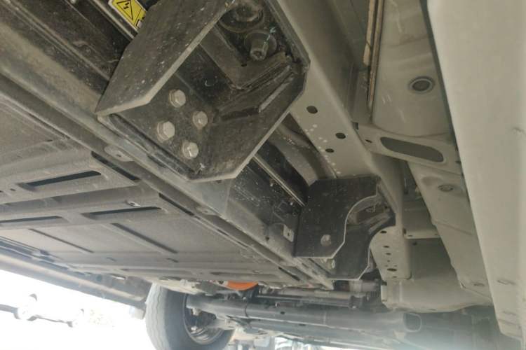 Used Ruichi EC75 2024 Pioneer Model I 50.38 kWh Chassis Front Right