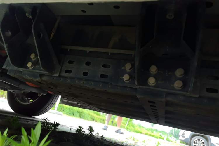Used Ruichi EC75 2024 Pioneer Model I 50.38 kWh Chassis Rear Right