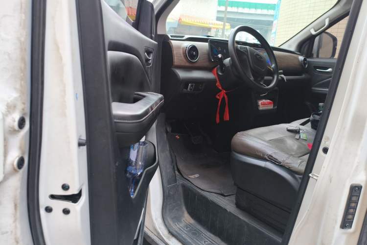 Used Ruichi EC75 2024 Pioneer Model I 50.38 kWh Driver Seat