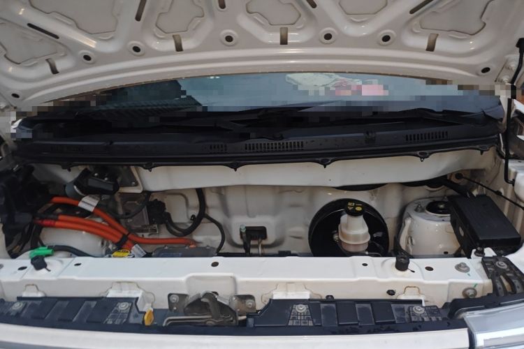 Used Ruichi EC75 2024 Beyond Edition I 50.38 kWh Engine Bay
