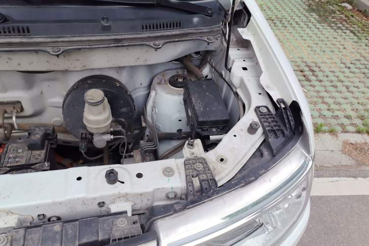 Used Ruichi EC75 2024 Pioneer Model I 50.38 kWh Engine Bay Left
