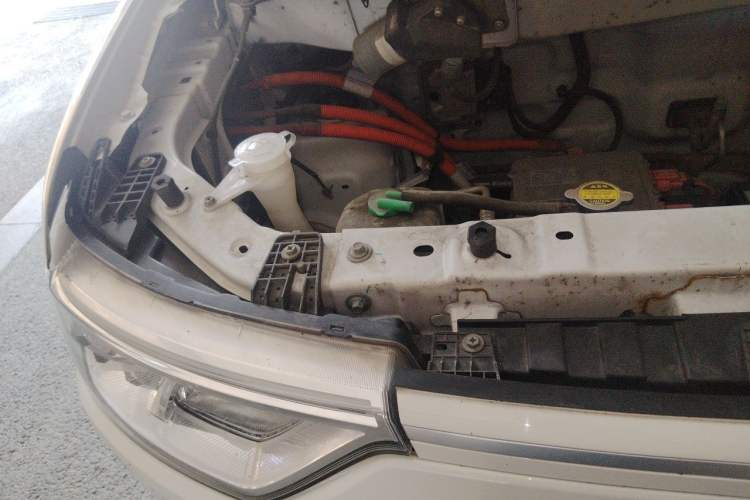 Used Ruichi EC75 2024 Pioneer Model I 50.38 kWh Engine Bay Right