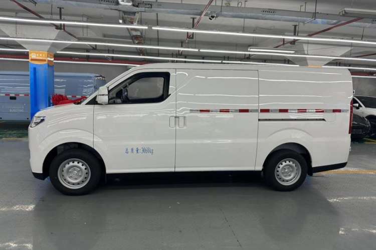 Used Ruichi EC75 2024 Pioneer Model I 50.38 kWh Exterior 3