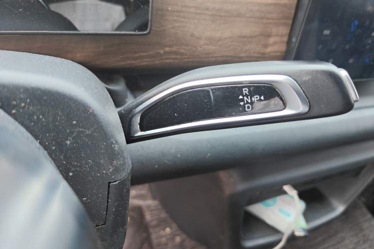 Used Ruichi EC75 2024 Beyond Edition I 50.38 kWh Gear Lever